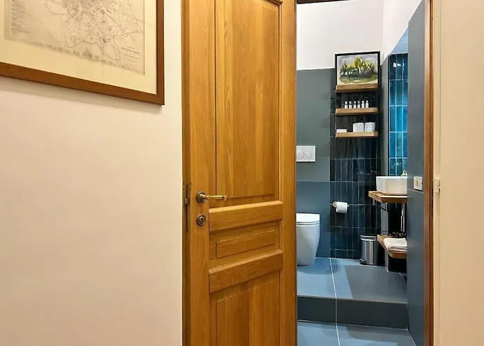 Elegant 3 Bedrooms Colosseum - San Giovanni Apartment Rom