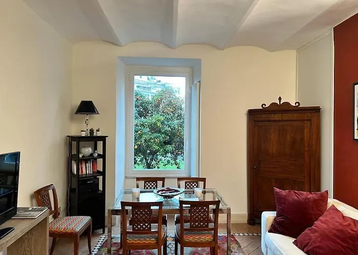 Elegant 3 Bedrooms Colosseum - San Giovanni Apartment Rom
